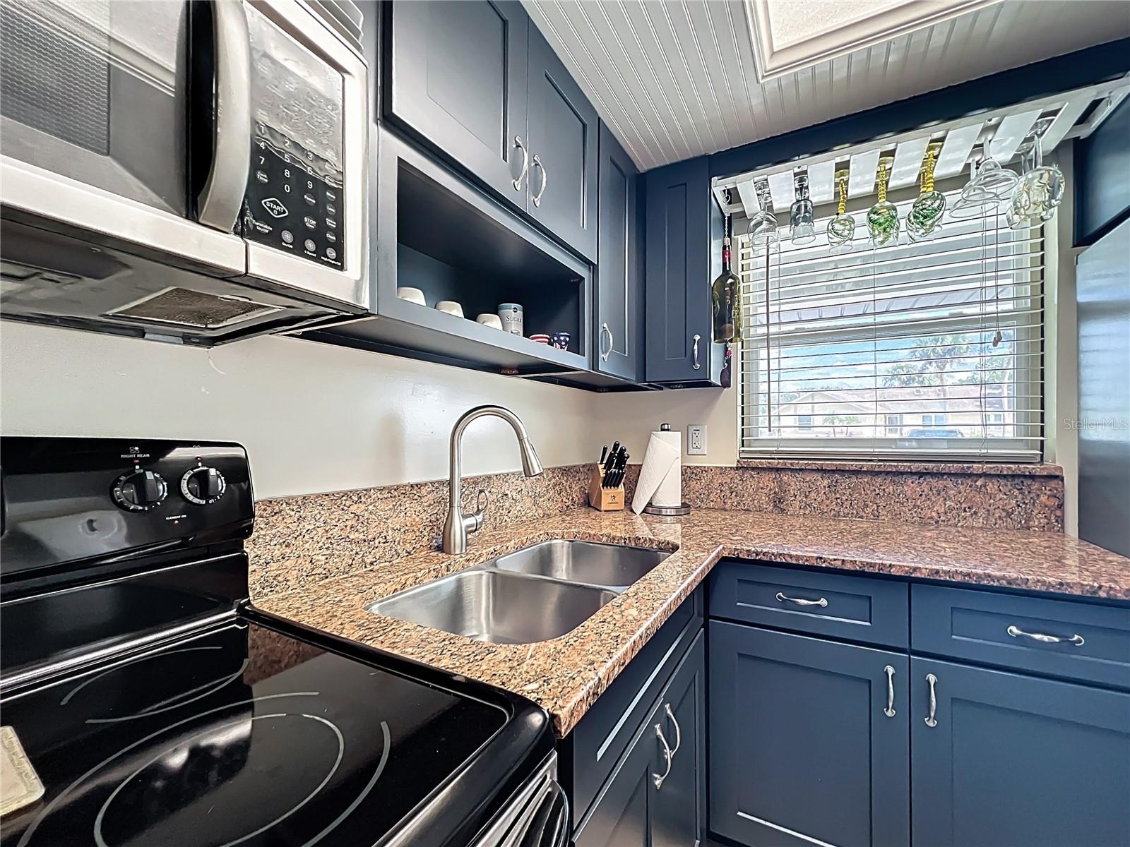 1412 SE PARADISE AVE #8, CRYSTAL RIVER, FL, 34429