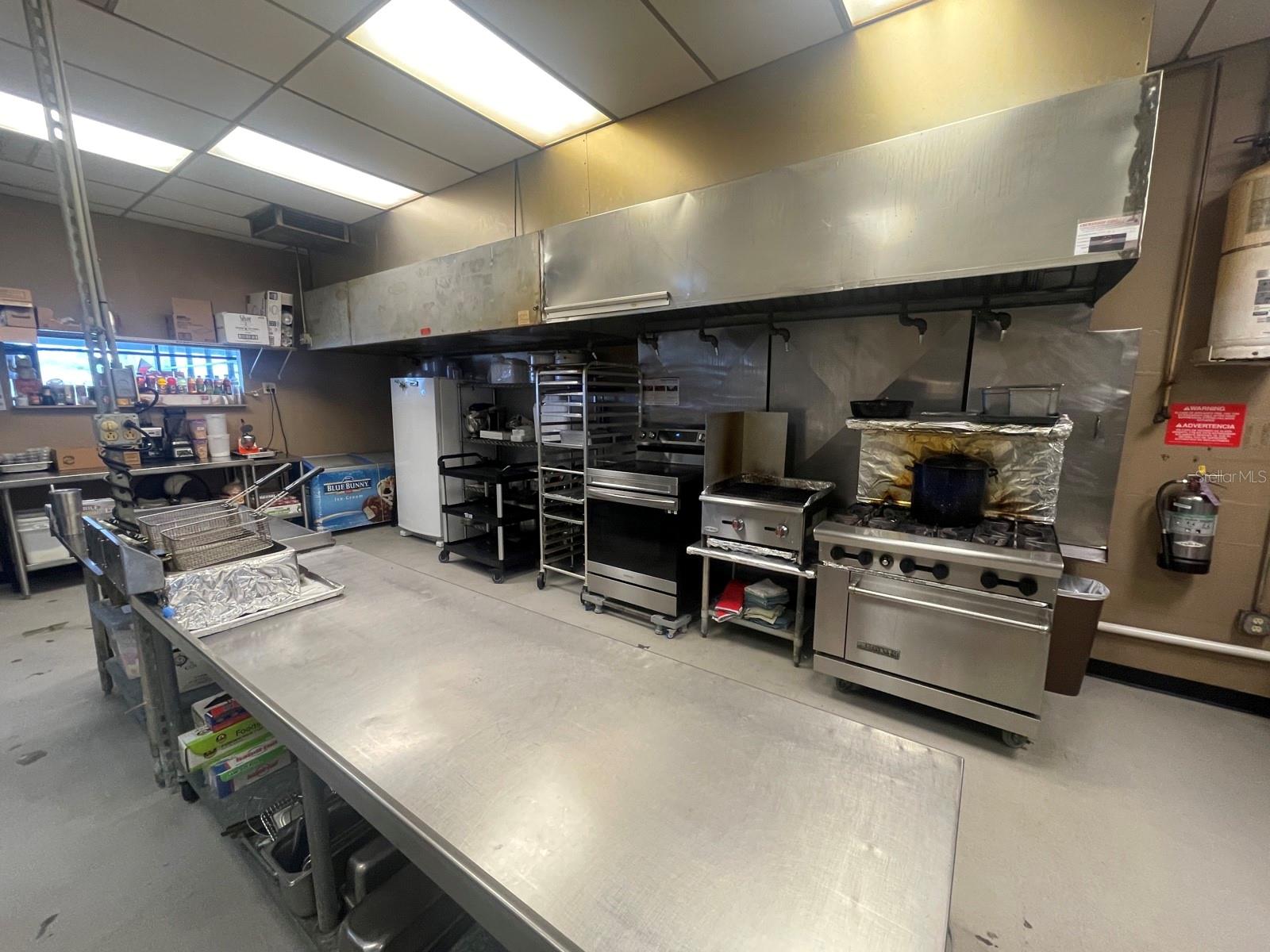 1241 BLANDING BLVD, ORANGE PARK, FL, 32065