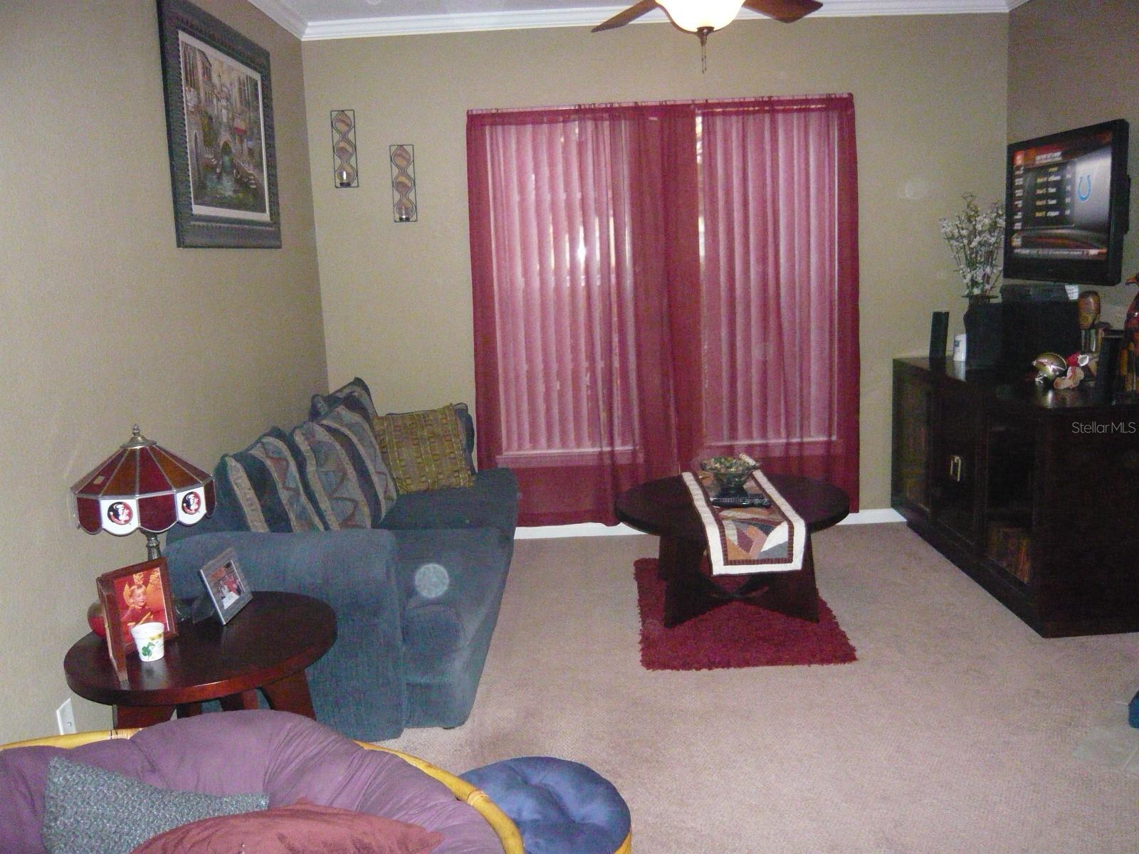 9404 CRESCENT LOOP CIR #107, TAMPA, FL, 33619