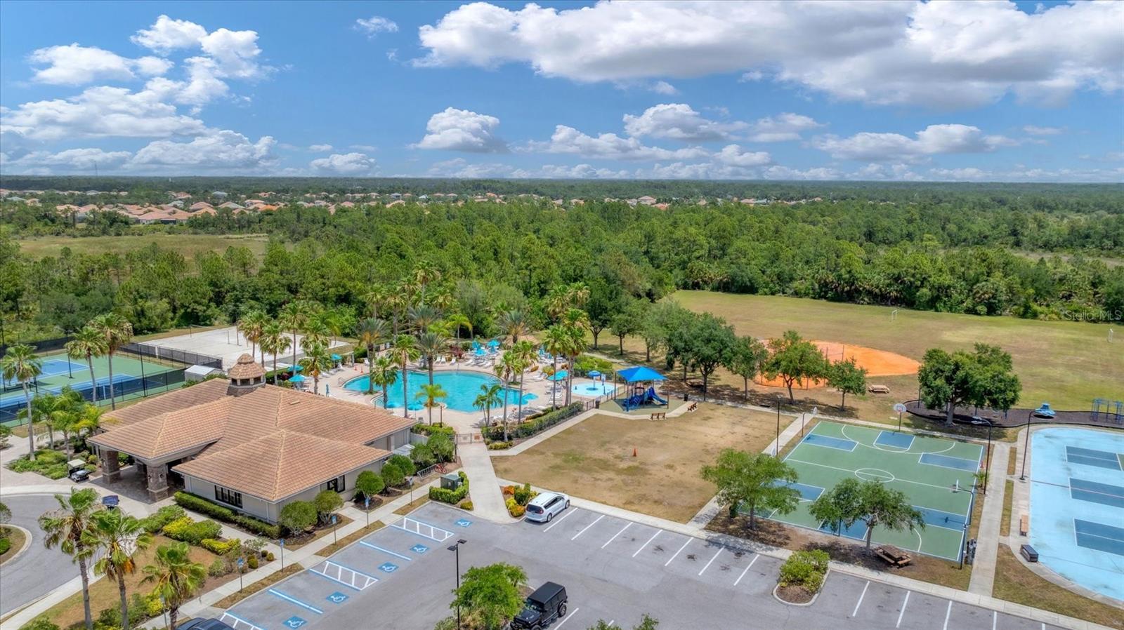 2094 MESIC HAMMOCK WAY, VENICE, FL, 34292