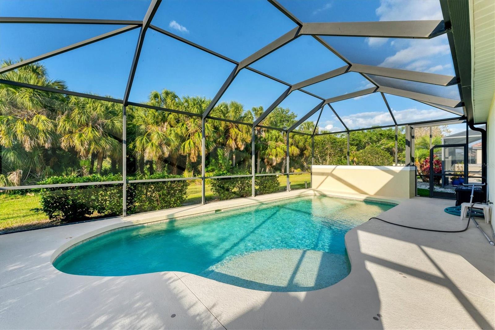 2094 MESIC HAMMOCK WAY, VENICE, FL, 34292