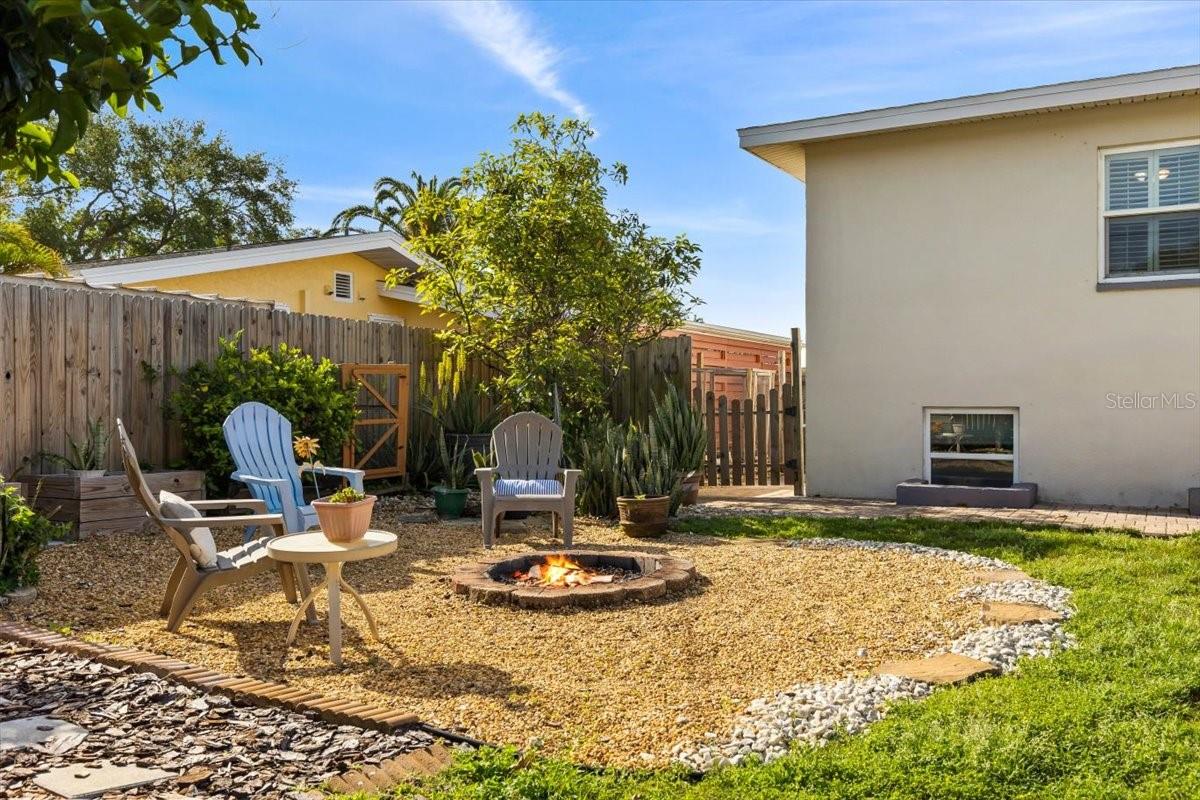 12591 79TH AVE, SEMINOLE, FL, 33776