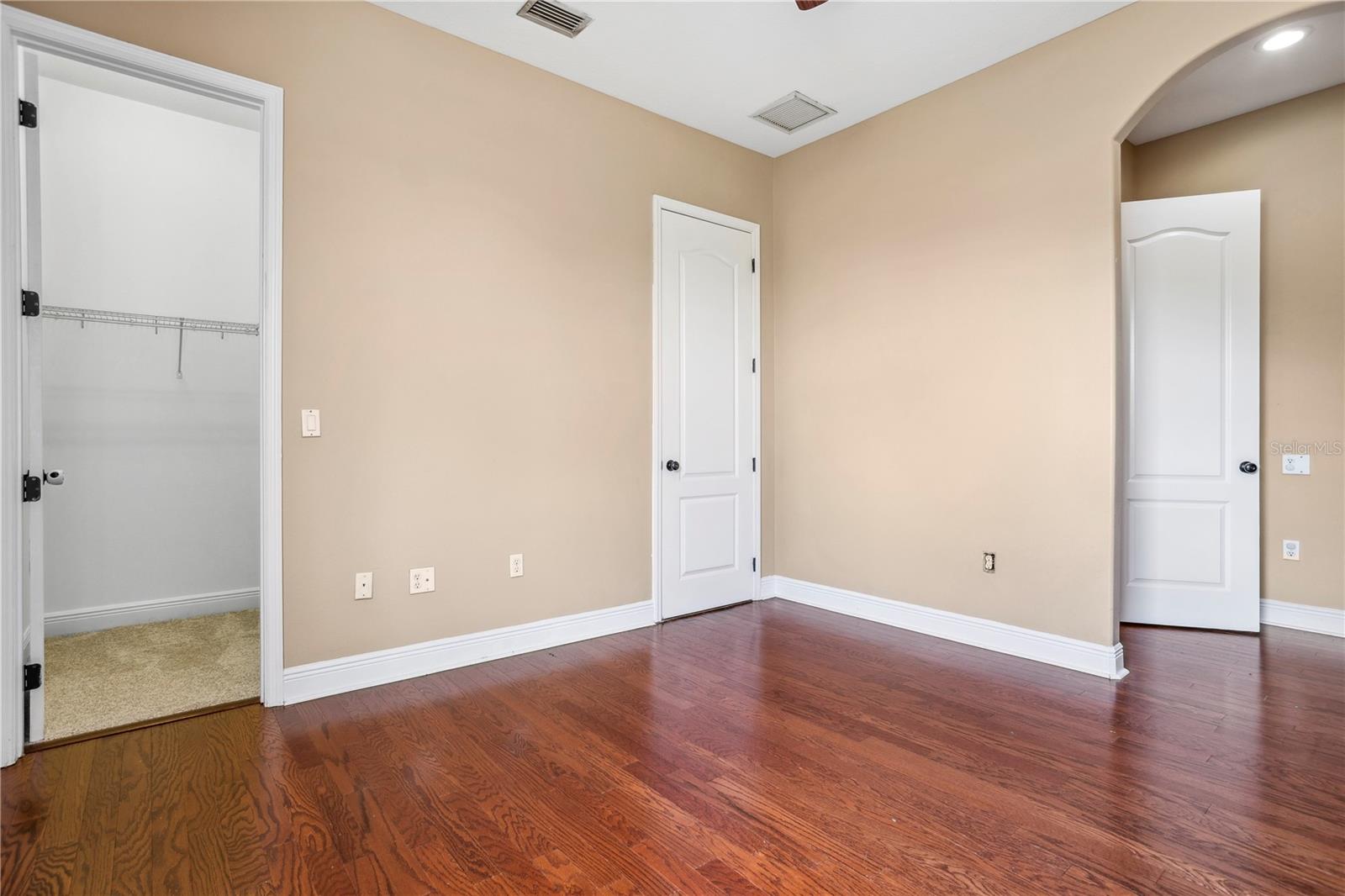 36813 BARRINGTON DR, EUSTIS, FL, 32736
