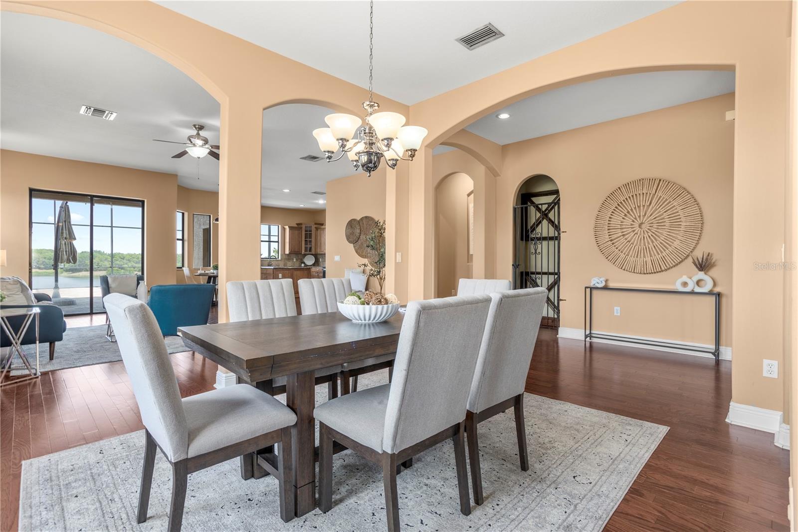 36813 BARRINGTON DR, EUSTIS, FL, 32736