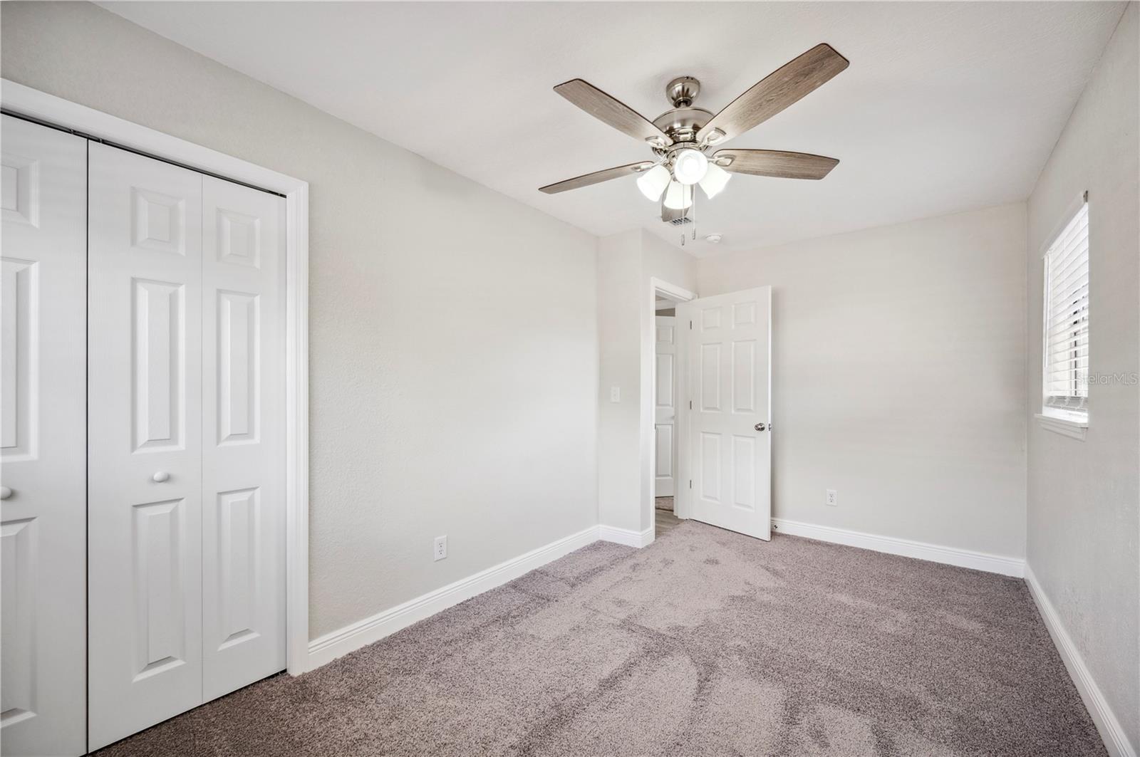 1037 WAYNESVILLE AVE, LAKELAND, FL, 33801