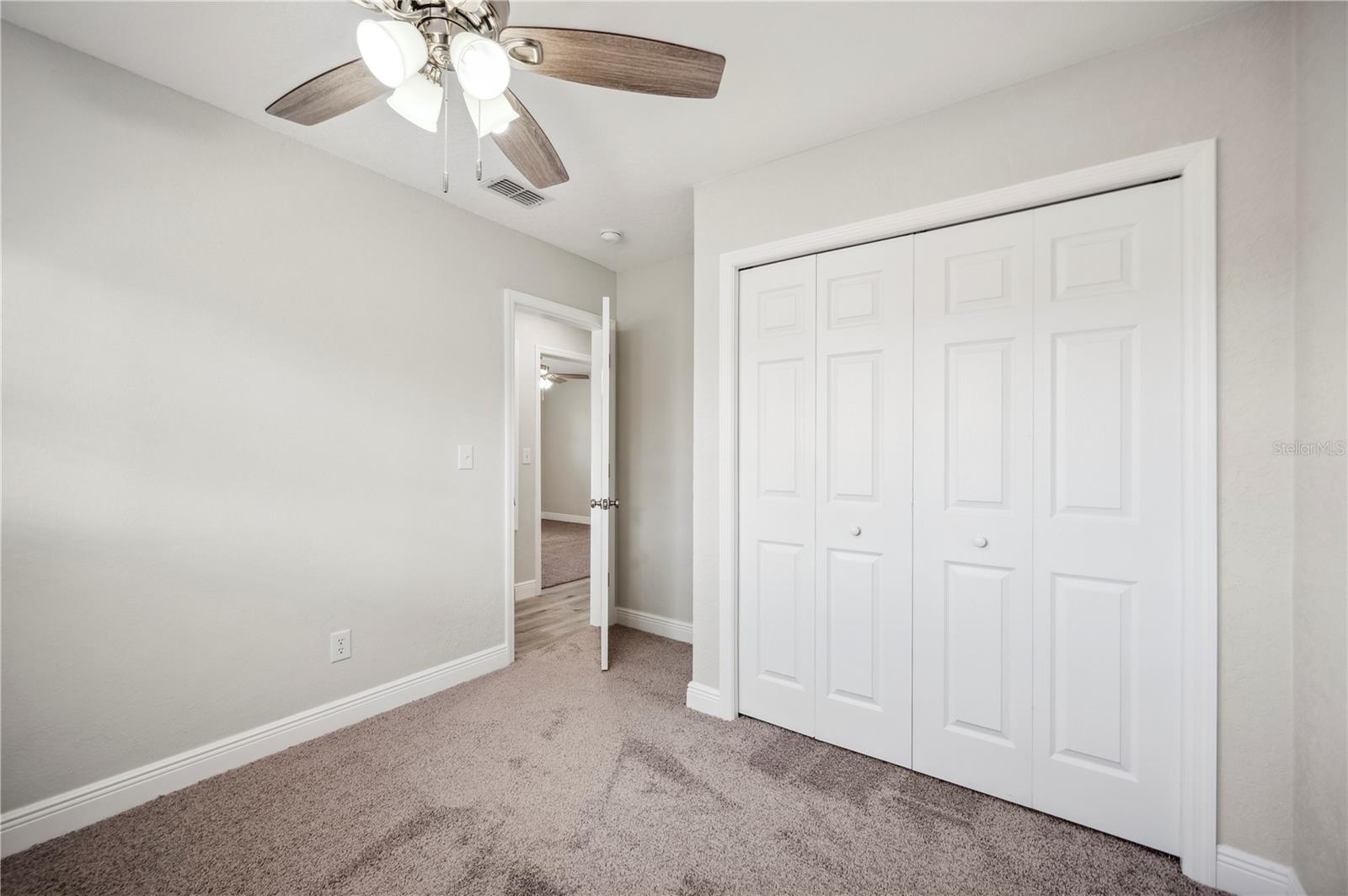 1037 WAYNESVILLE AVE, LAKELAND, FL, 33801