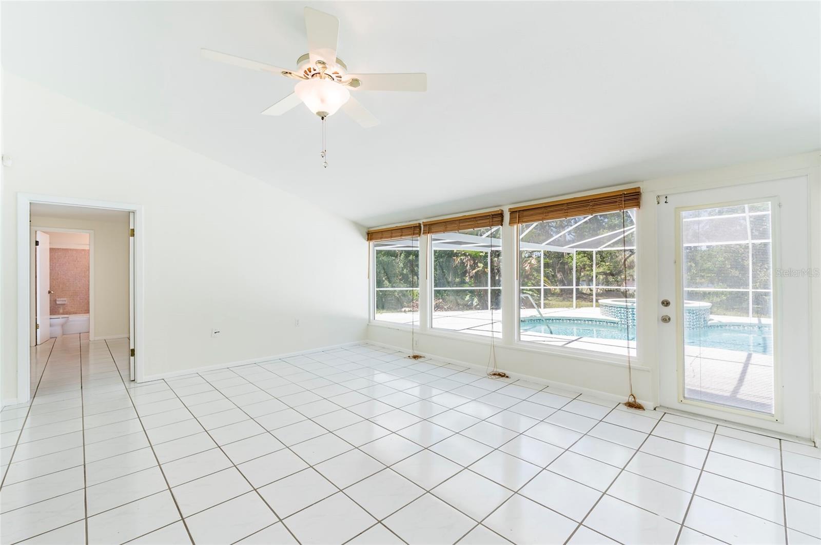 4216 N MYRTLE AVE, TAMPA, FL, 33603