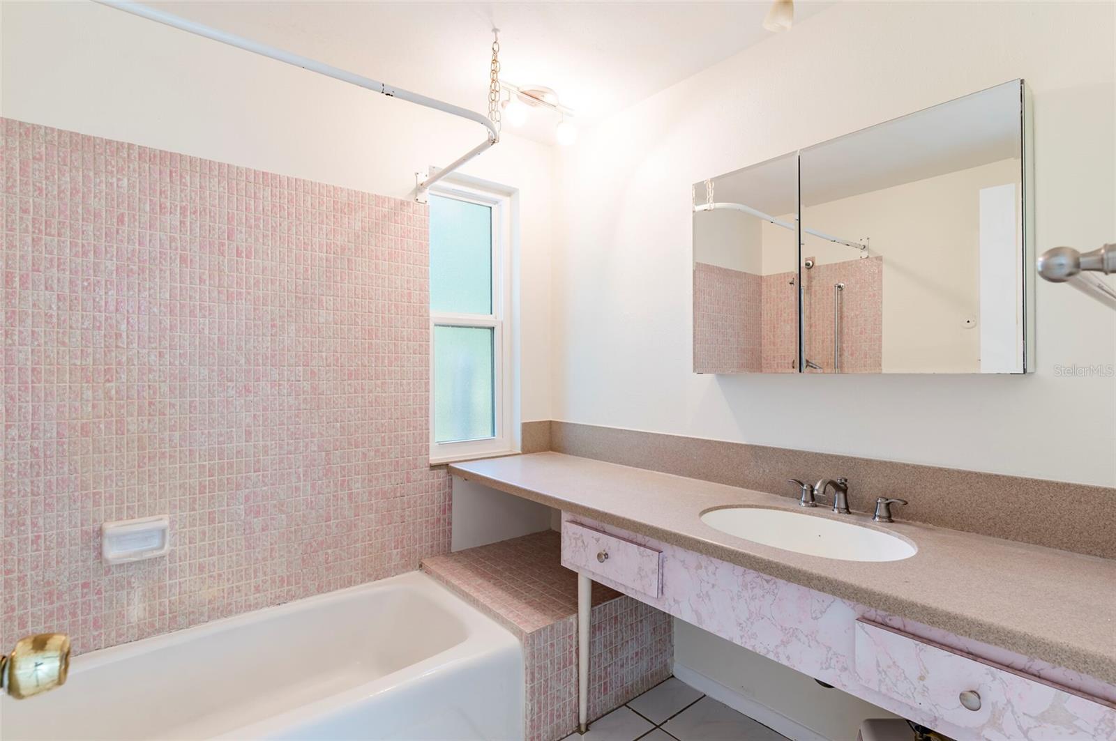 4216 N MYRTLE AVE, TAMPA, FL, 33603