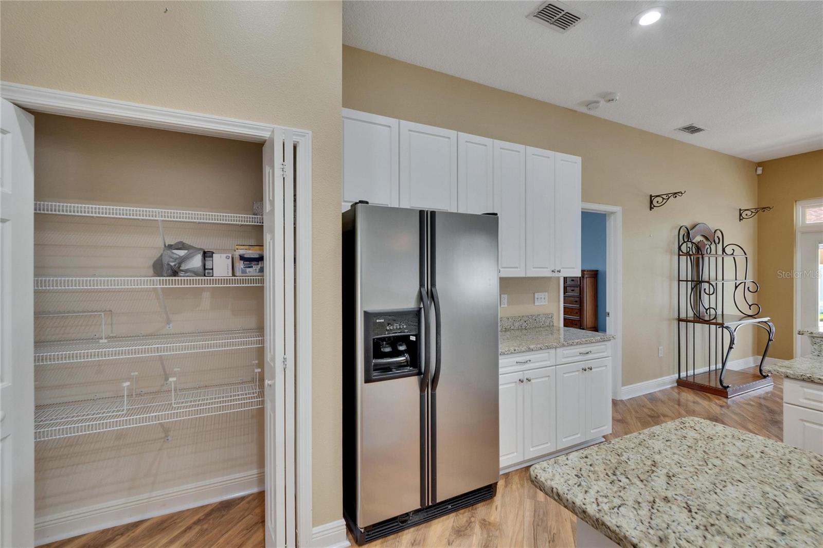 1742 OAKWOOD ESTATES DR, PLANT CITY, FL, 33563