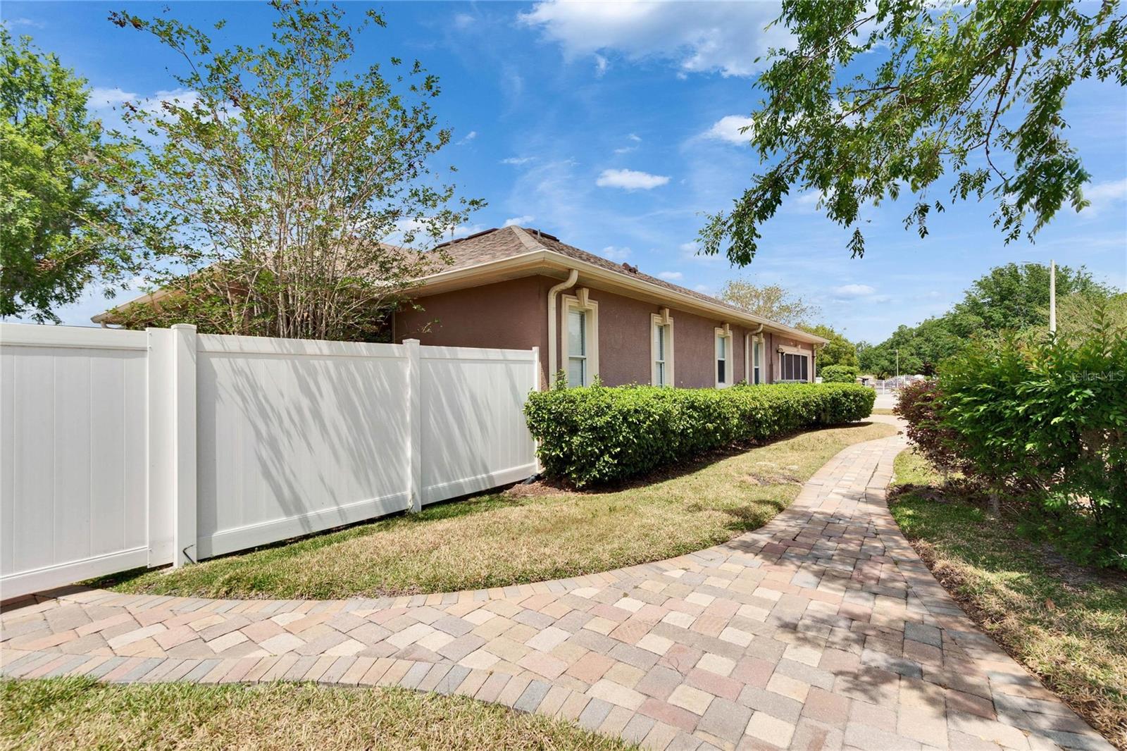 1742 OAKWOOD ESTATES DR, PLANT CITY, FL, 33563