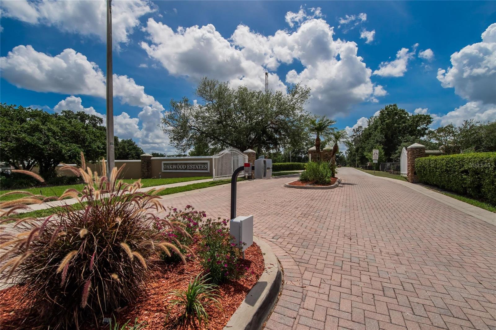 1742 OAKWOOD ESTATES DR, PLANT CITY, FL, 33563