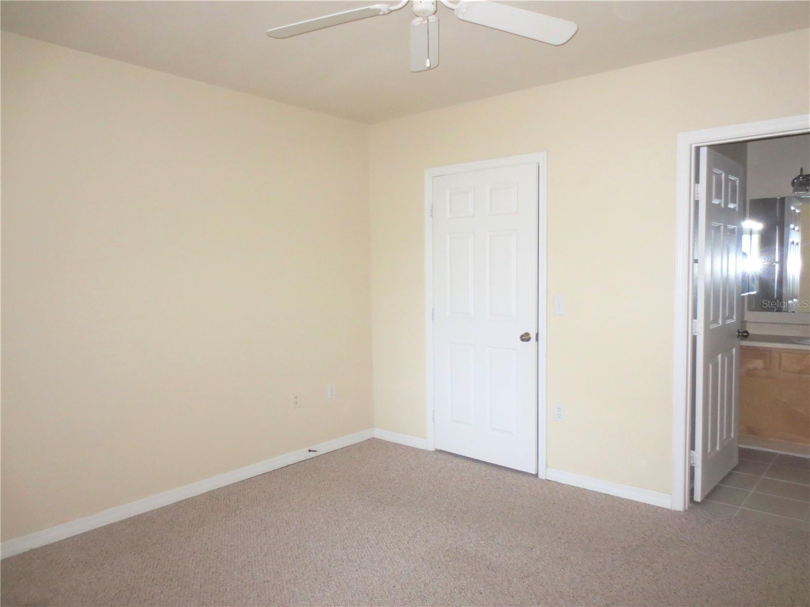 1155 VILLAGIO CIR #204, SARASOTA, FL, 34237