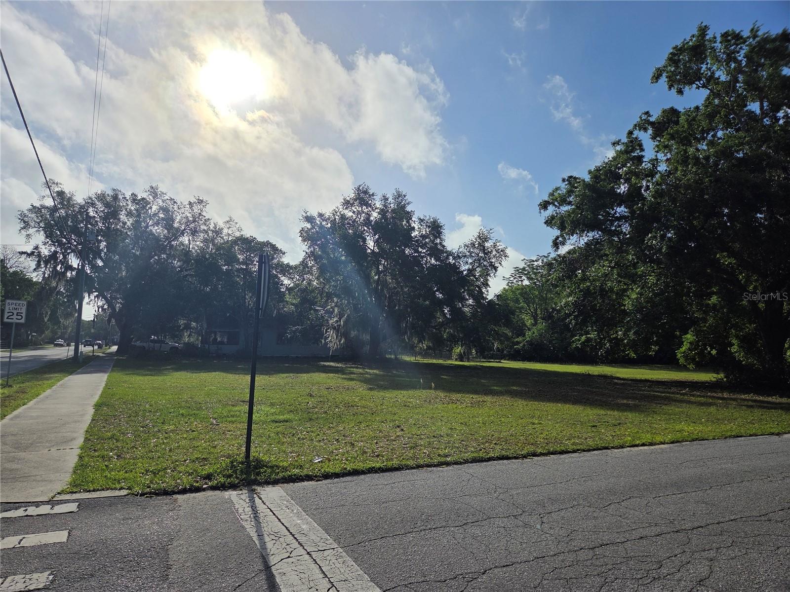 350 CASSADY ST, UMATILLA, FL, 32784