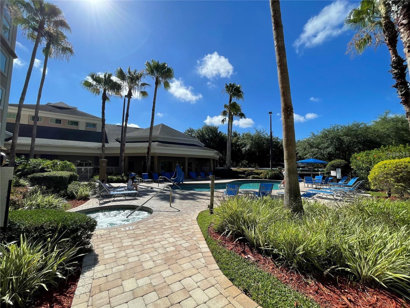 8303 PALM PKWY #100, ORLANDO, FL, 32836