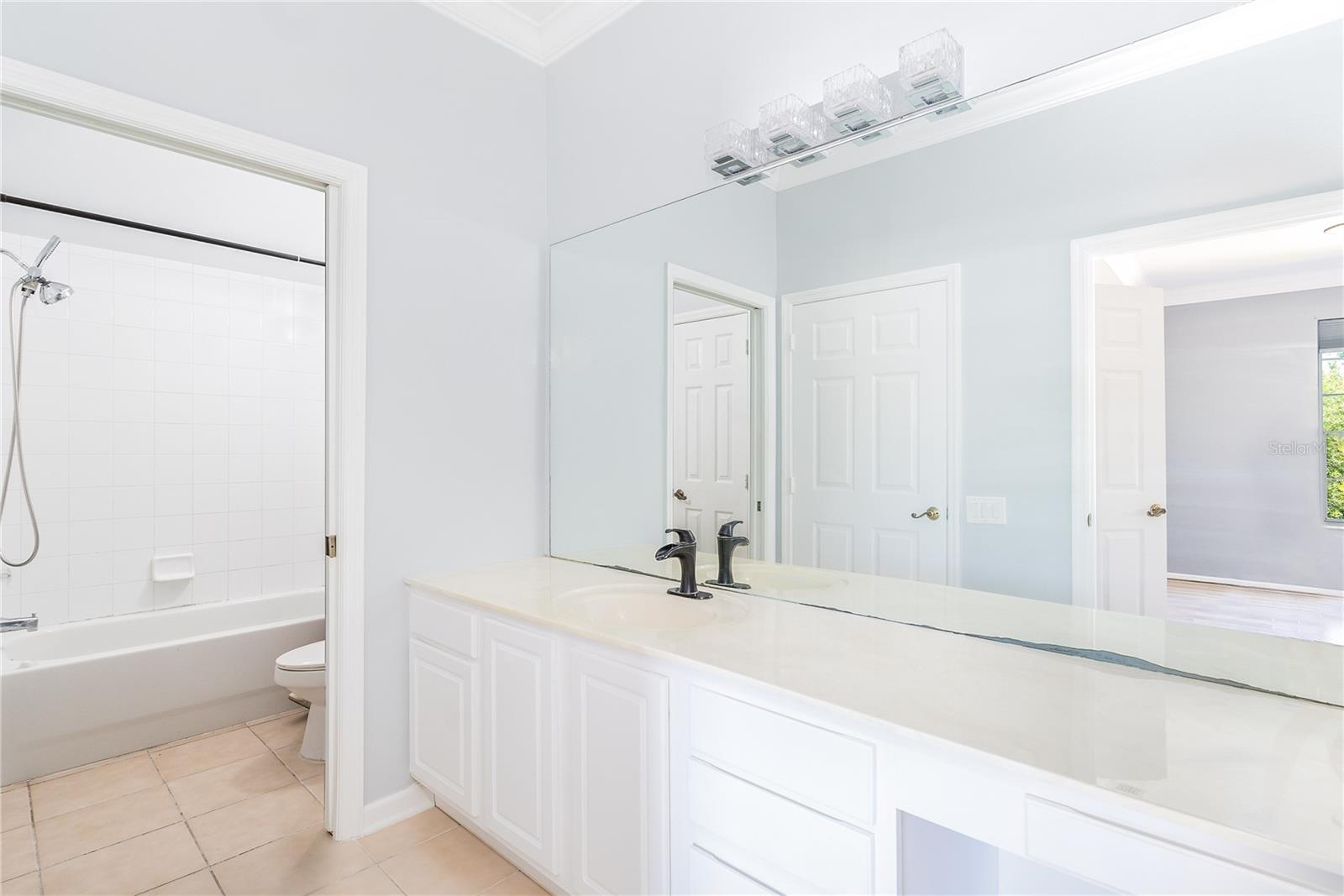 588 BRANTLEY TERRACE WAY #301, ALTAMONTE SPRINGS, FL, 32714