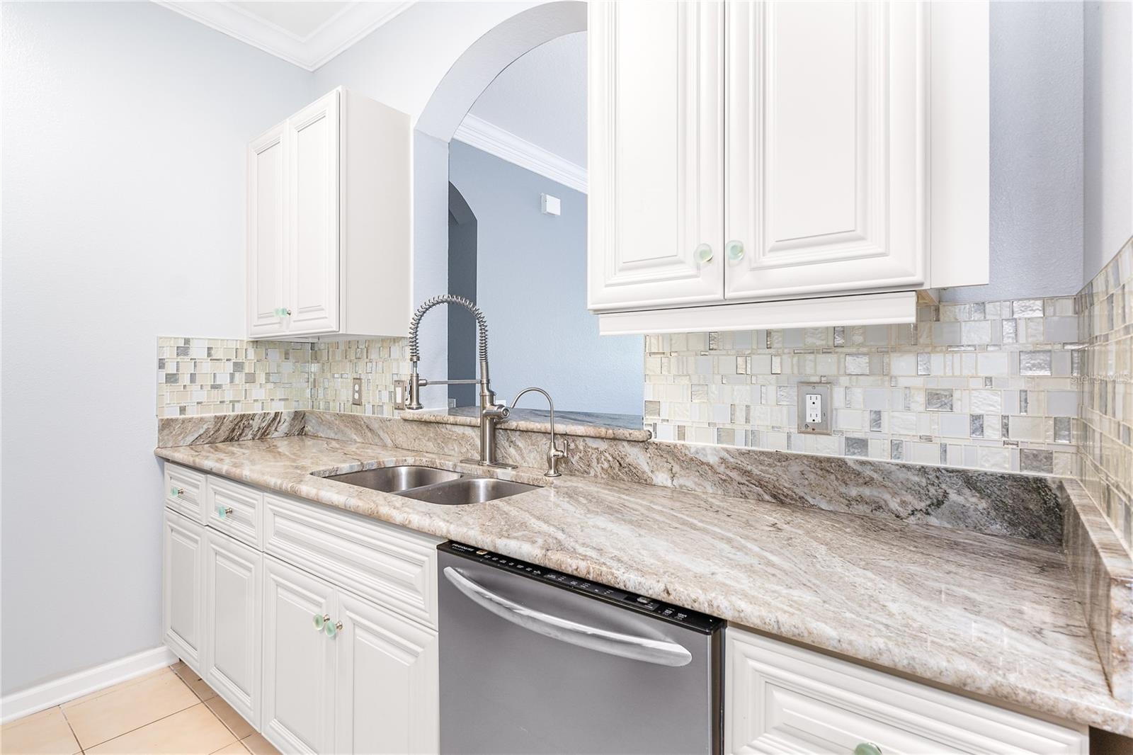 588 BRANTLEY TERRACE WAY #301, ALTAMONTE SPRINGS, FL, 32714