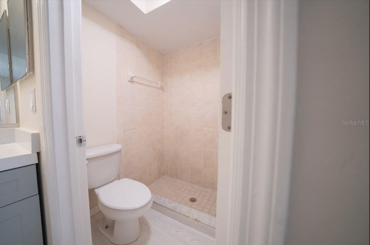 3800 34TH AVE S #204, ST PETERSBURG, FL, 33711