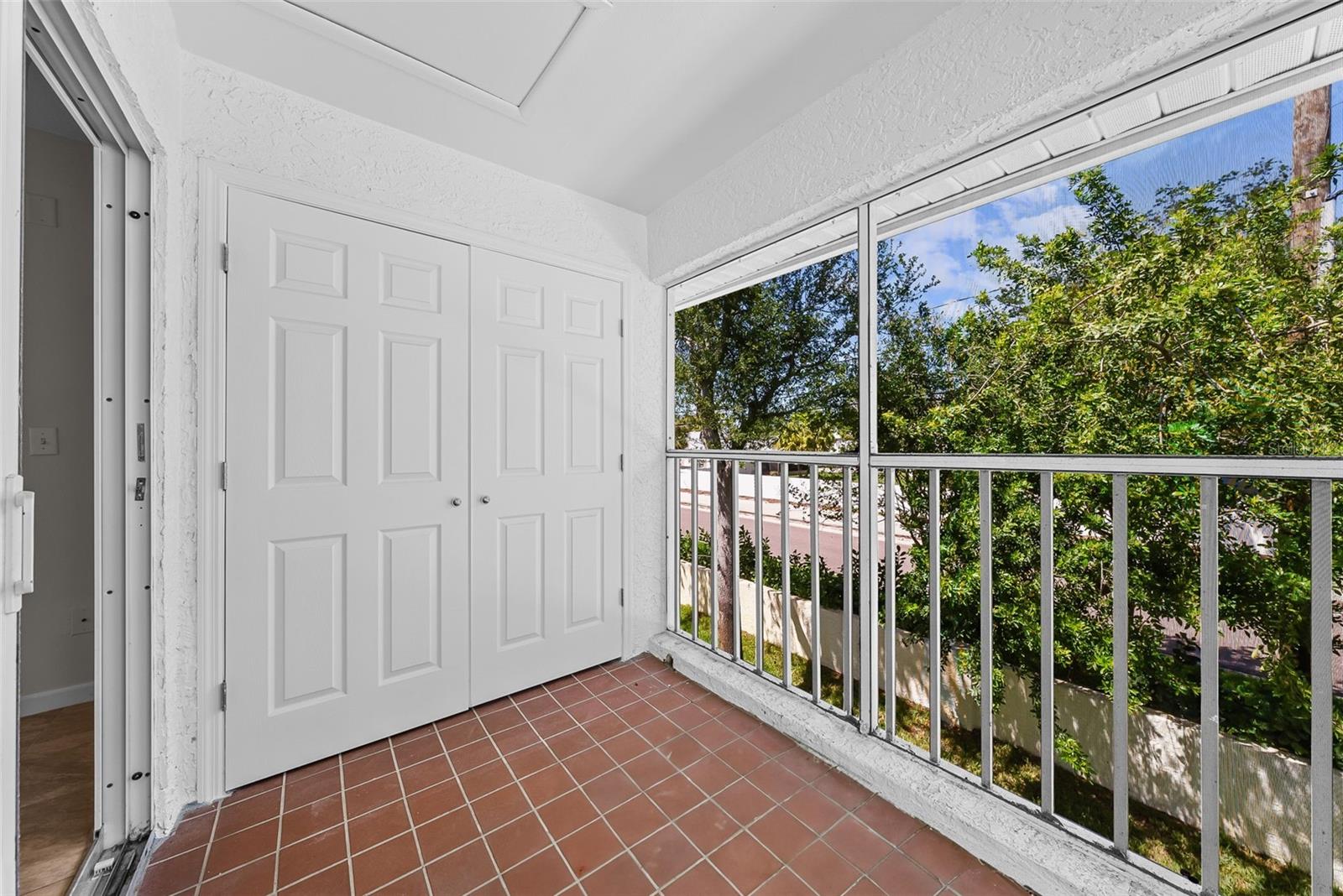 3800 34TH AVE S #204, ST PETERSBURG, FL, 33711