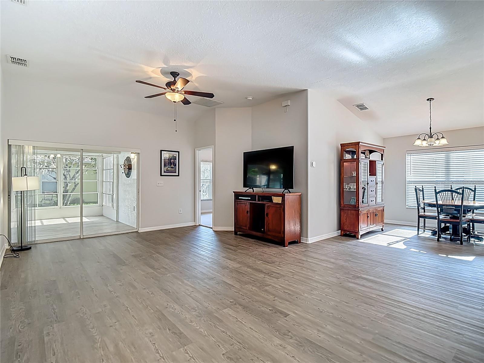 9608 ROLLING CIR, SAN ANTONIO, FL, 33576
