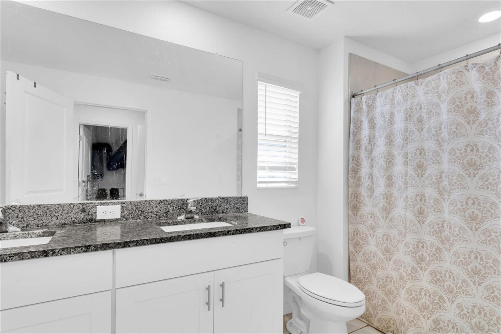 8299 CRESCENT OAKS DR, NEW PORT RICHEY, FL, 34655