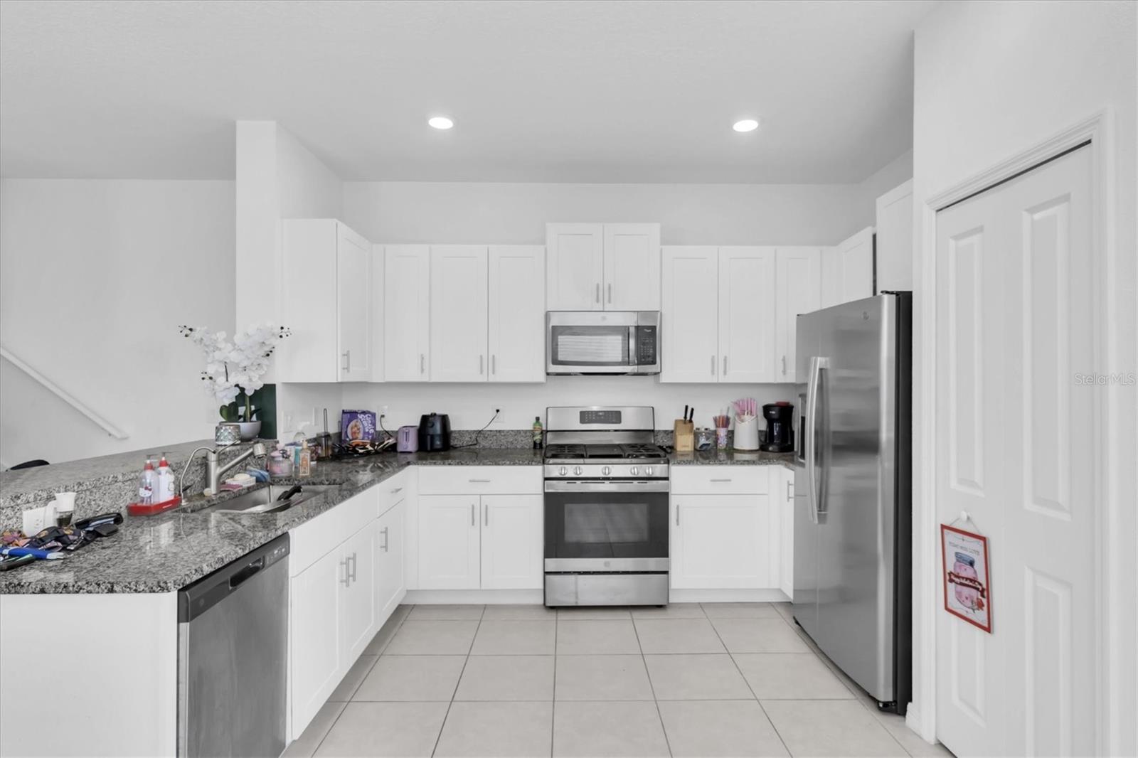 8299 CRESCENT OAKS DR, NEW PORT RICHEY, FL, 34655
