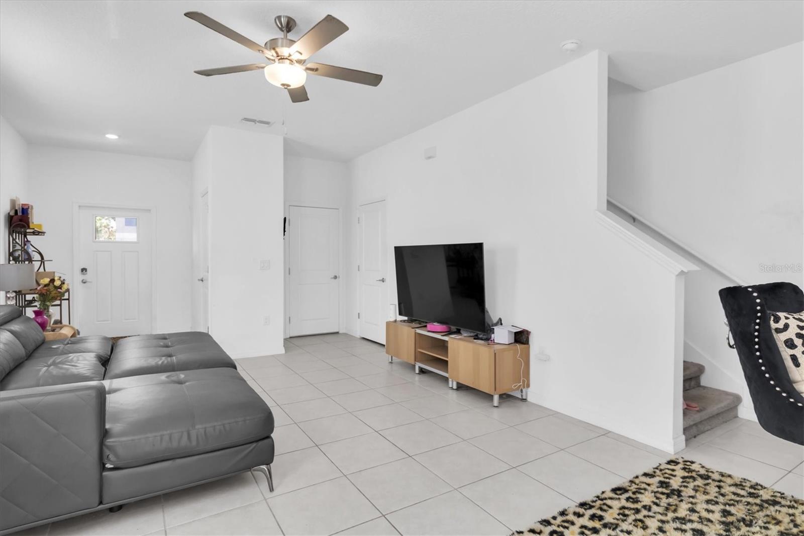 8299 CRESCENT OAKS DR, NEW PORT RICHEY, FL, 34655