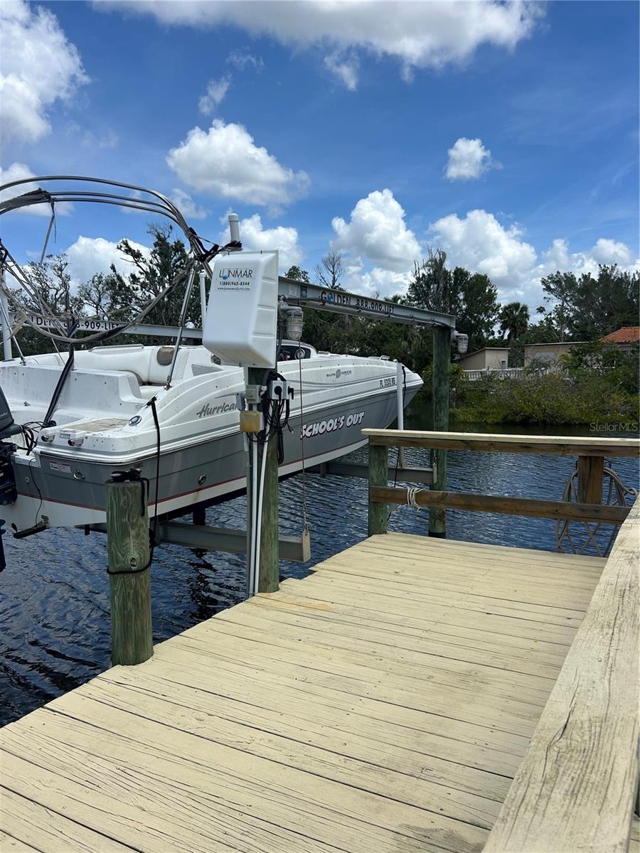 904 LUCILLE AVE, NOKOMIS, FL, 34275