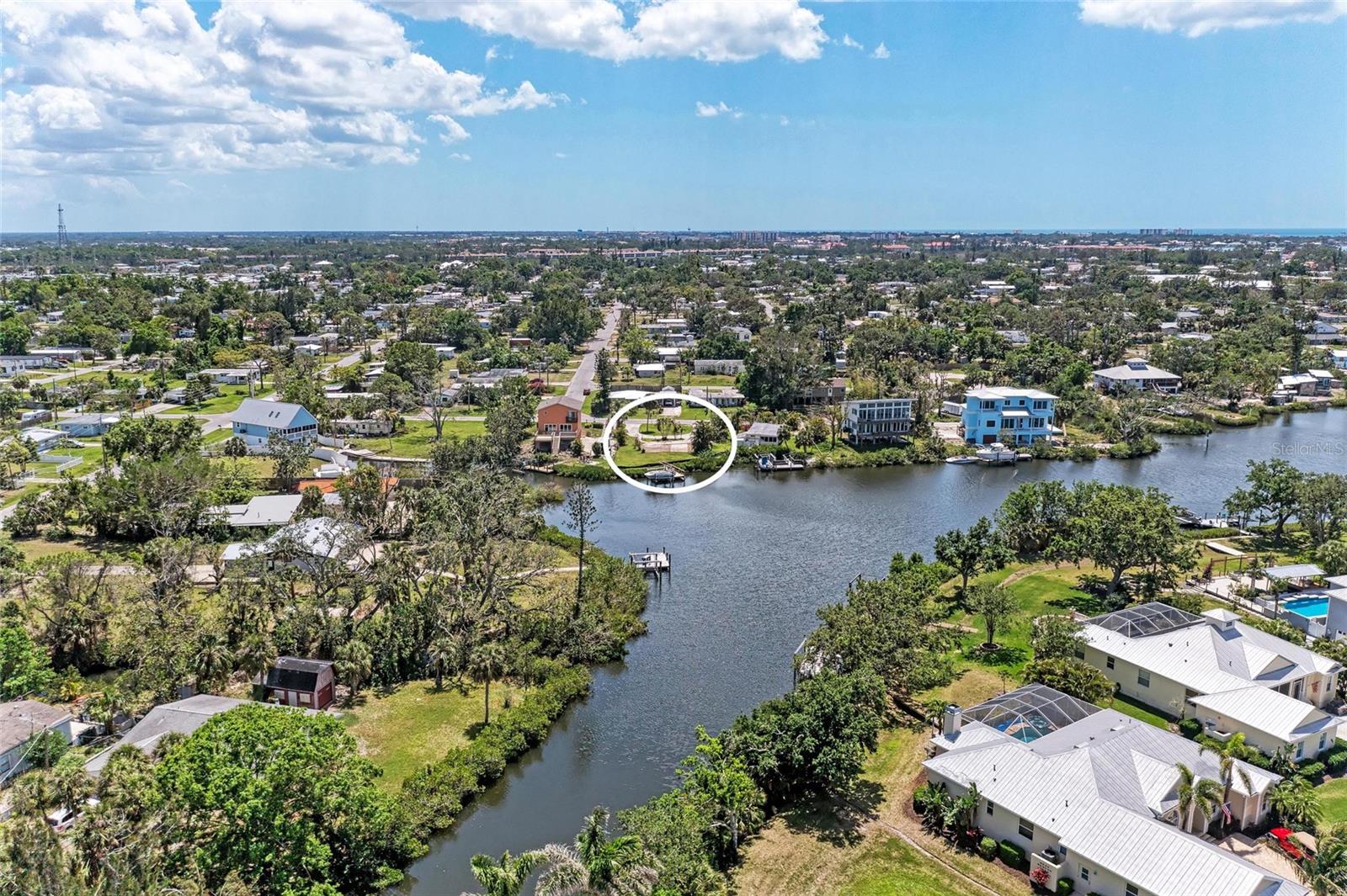 904 LUCILLE AVE, NOKOMIS, FL, 34275