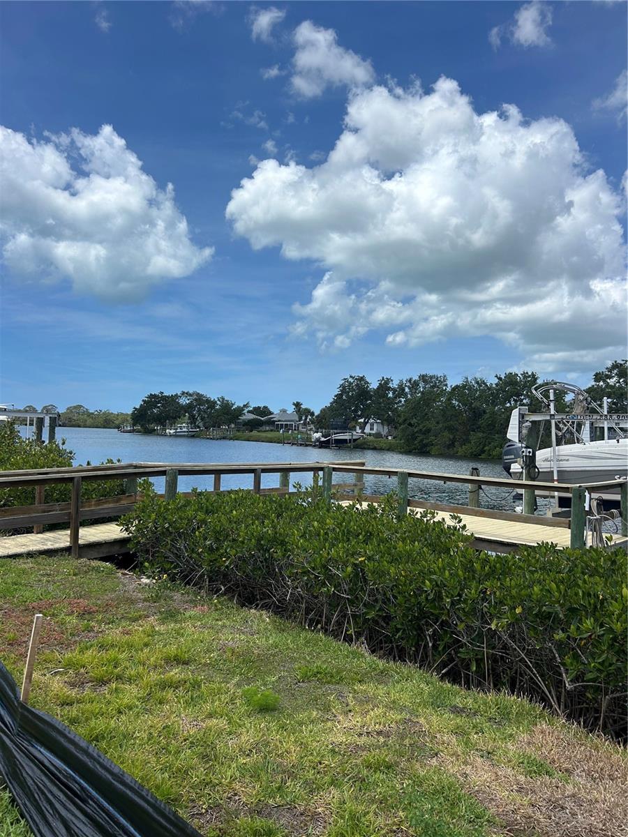 904 LUCILLE AVE, NOKOMIS, FL, 34275