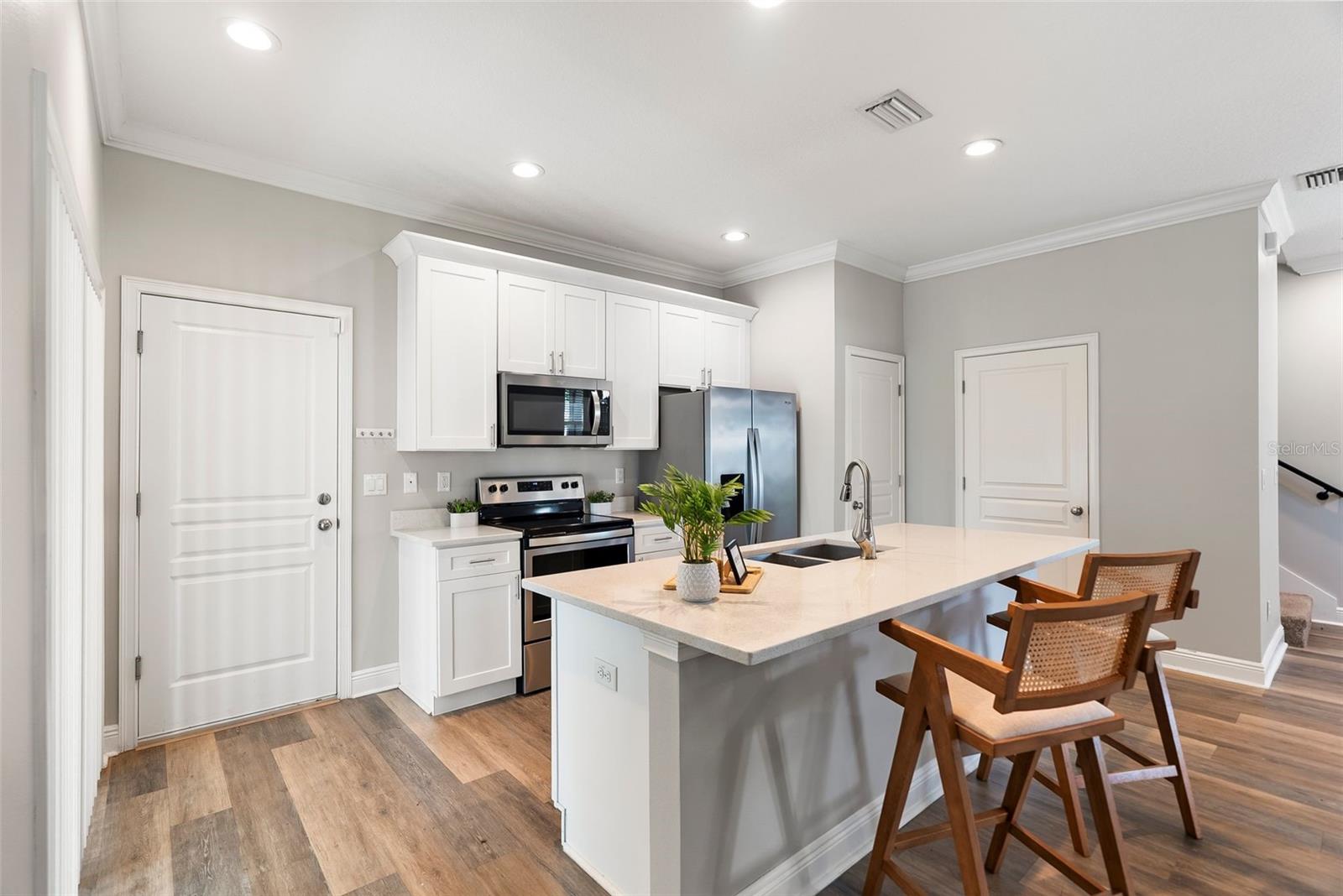 730 CORDOVA DR, ORLANDO, FL, 32804