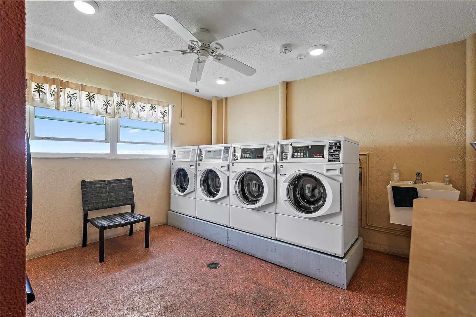 6075 SHORE BLVD S #509, GULFPORT, FL, 33707