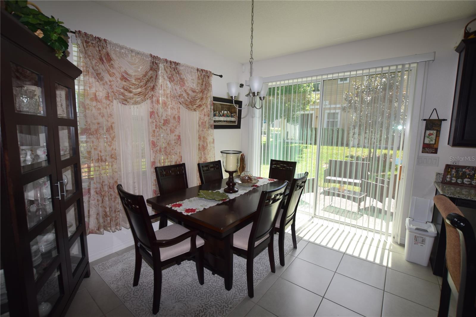 1008 E 10TH ST, APOPKA, FL, 32703