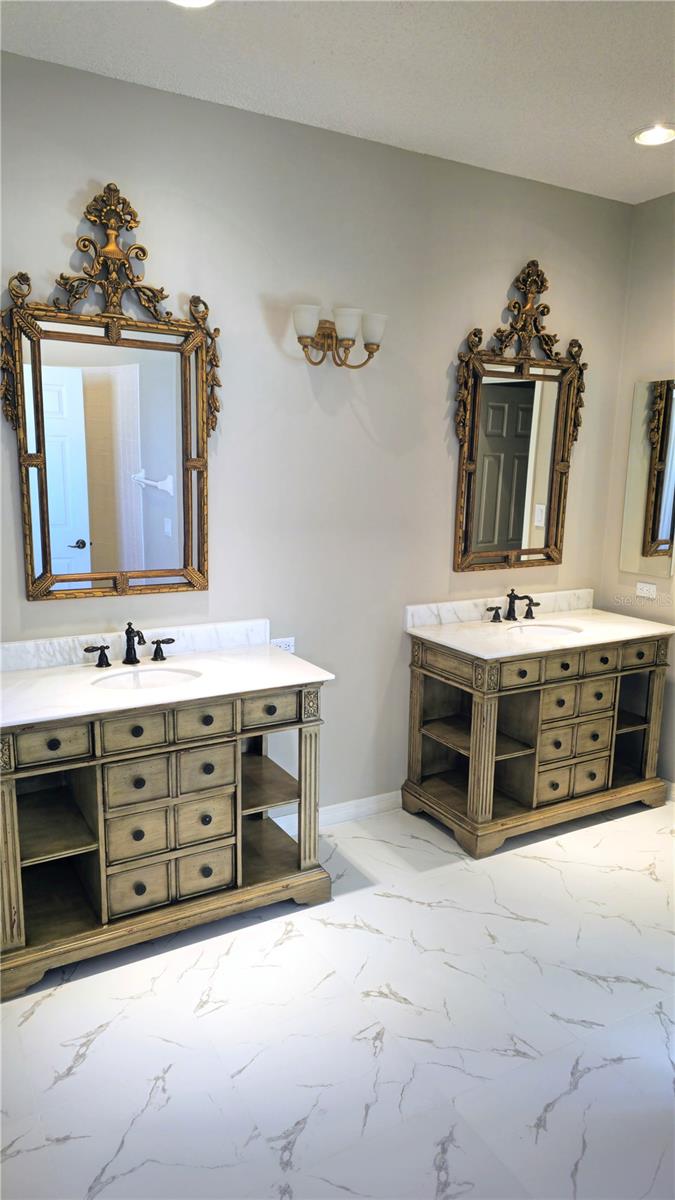 1003 BERKSHIRE LN, TARPON SPRINGS, FL, 34688