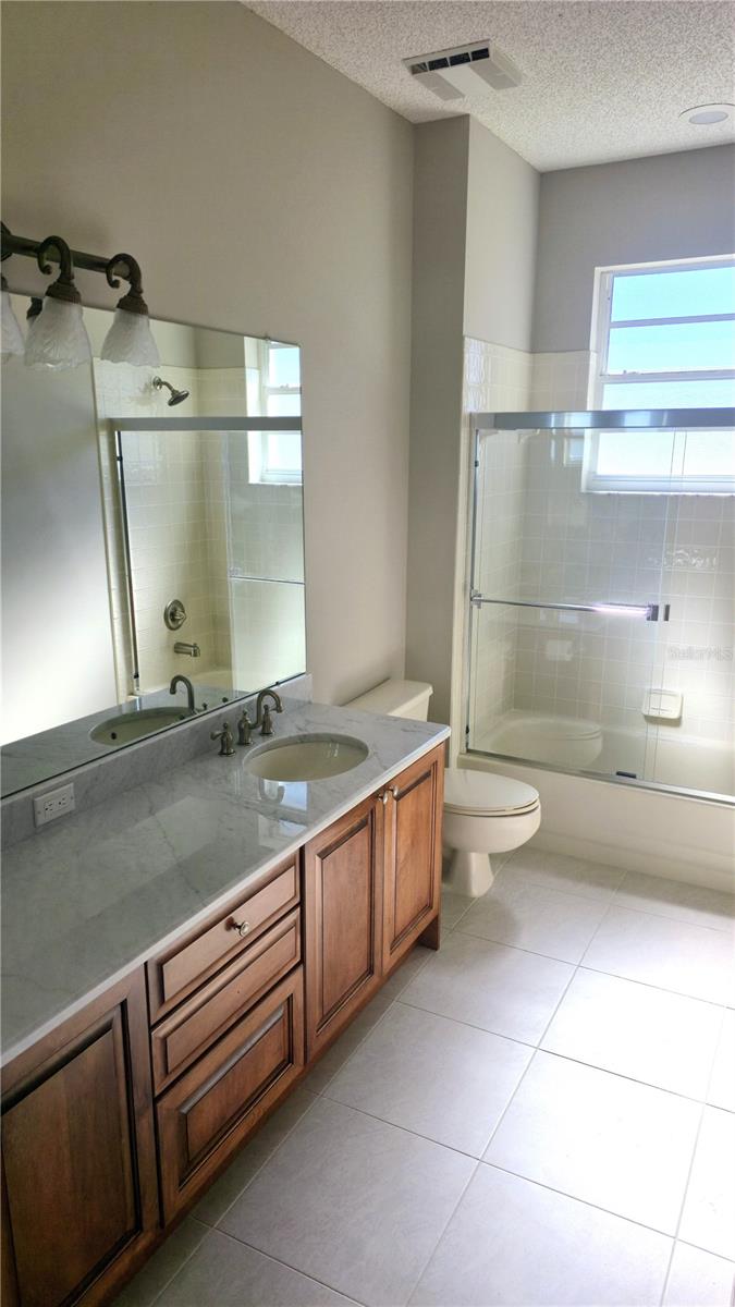 1003 BERKSHIRE LN, TARPON SPRINGS, FL, 34688