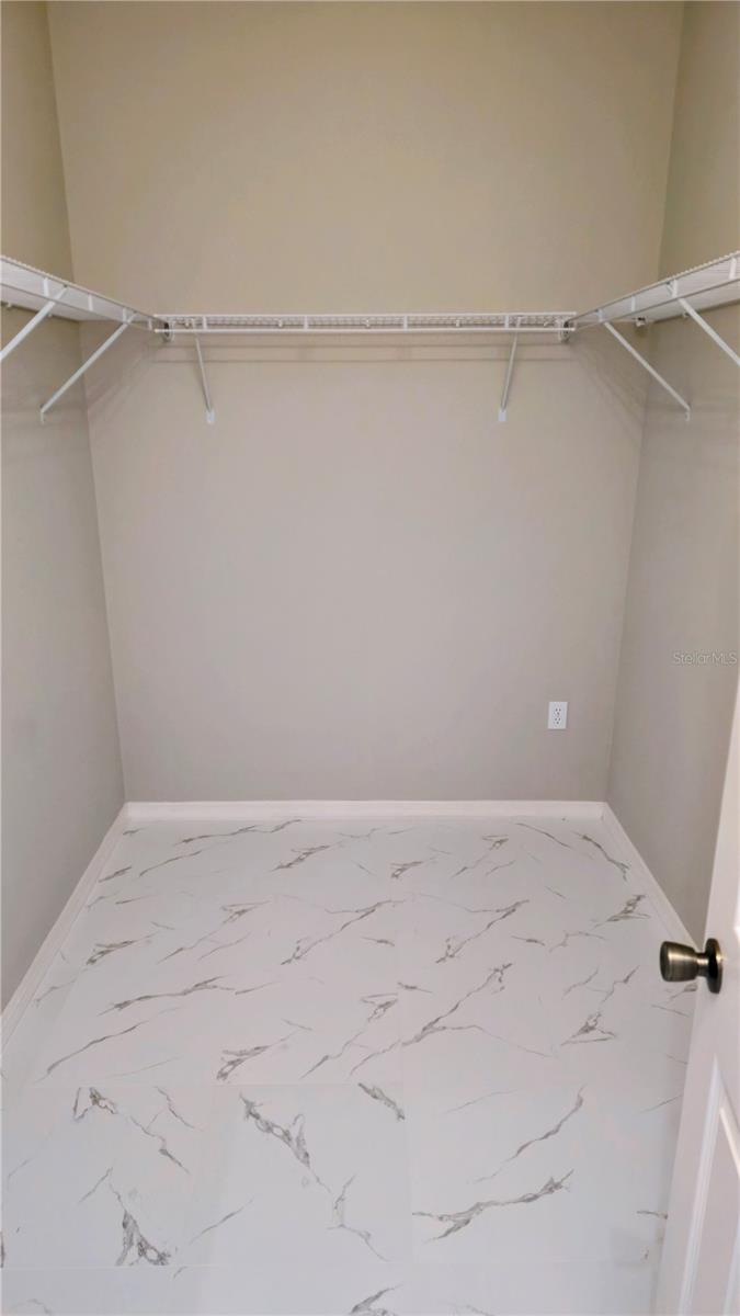 1003 BERKSHIRE LN, TARPON SPRINGS, FL, 34688