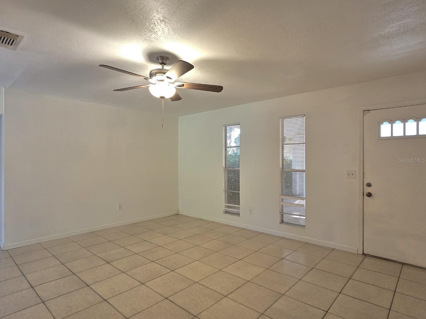 1537 MANGO TREE DR, EDGEWATER, FL, 32132