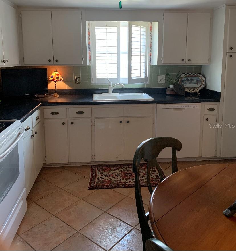 1679 S LAKE AVE #4, CLEARWATER, FL, 33756