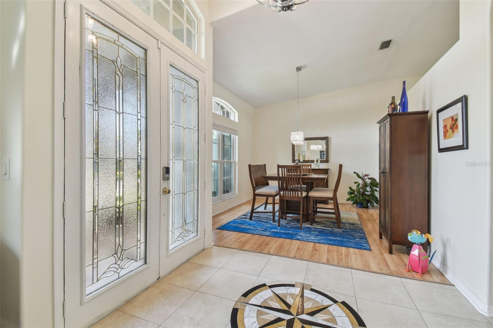 18025 KINGS PARK DR, TAMPA, FL, 33647