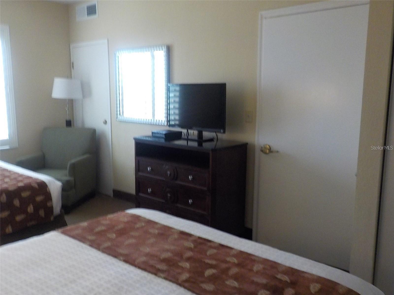 7601 CANADA AVE #412, ORLANDO, FL, 32819