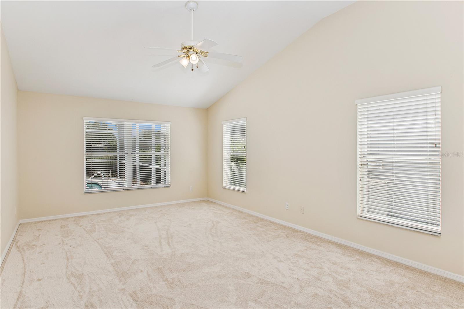 14313 ROXSHIRE DR, ORLANDO, FL, 32837