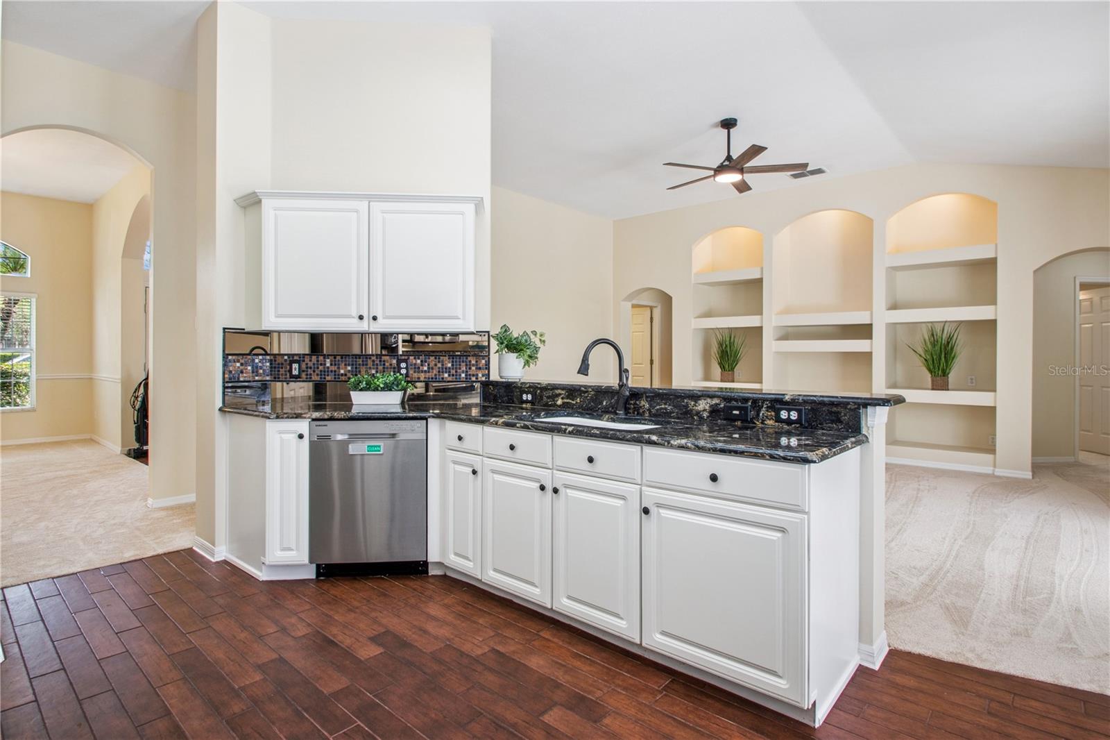 14313 ROXSHIRE DR, ORLANDO, FL, 32837