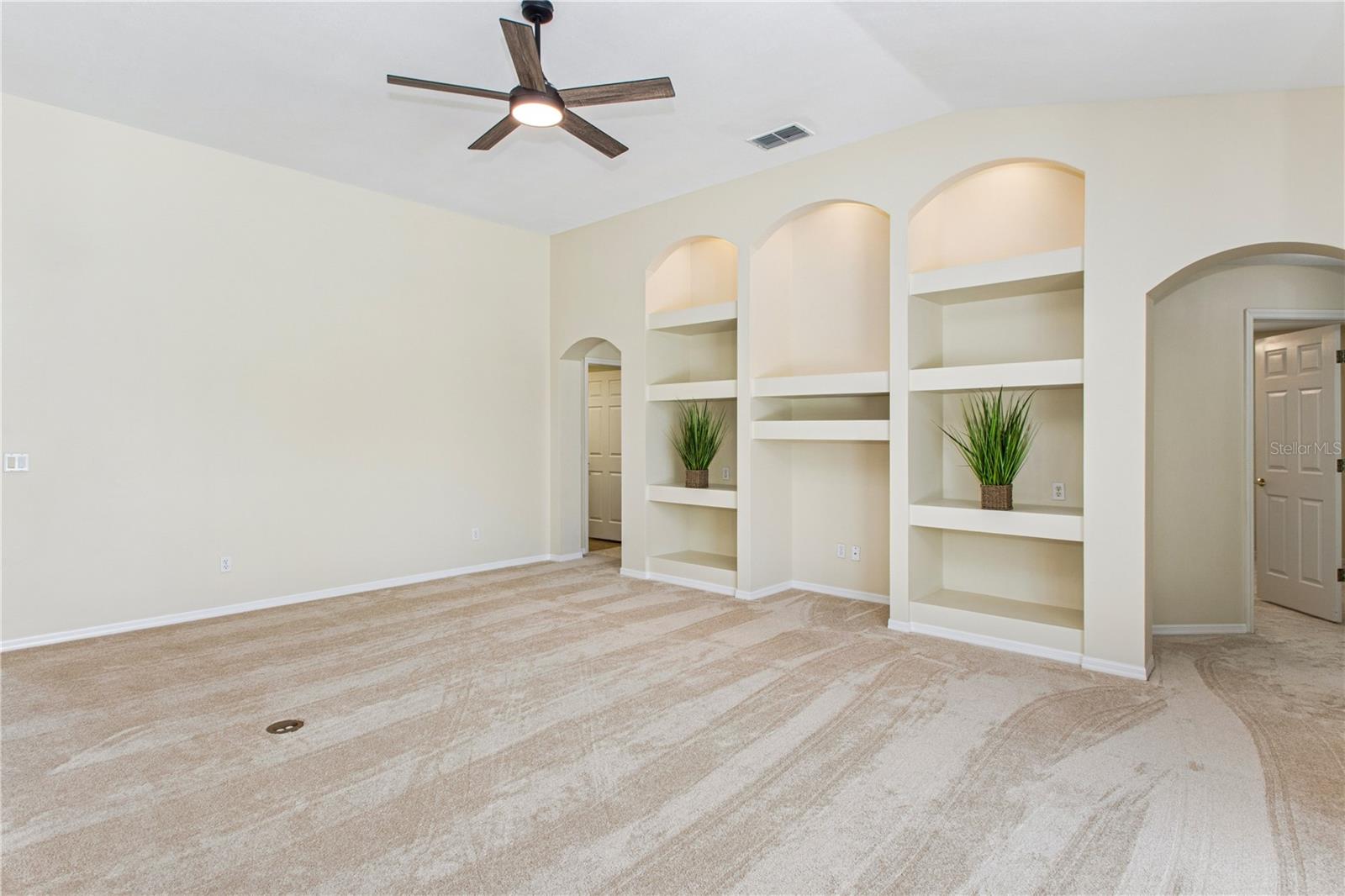 14313 ROXSHIRE DR, ORLANDO, FL, 32837