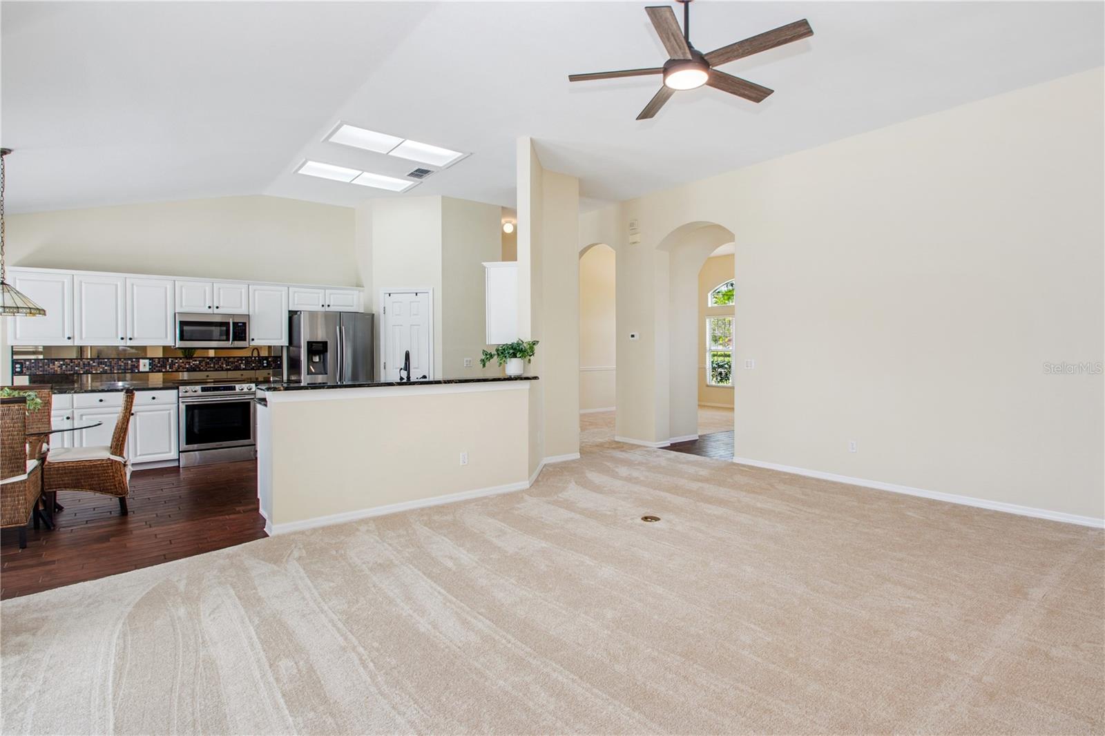 14313 ROXSHIRE DR, ORLANDO, FL, 32837