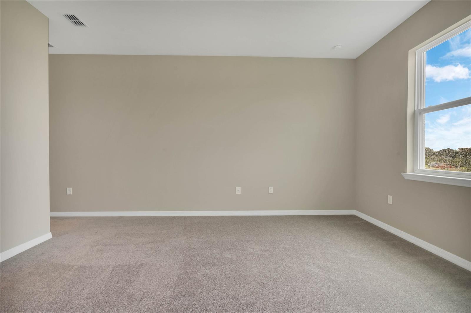 1712 BLUE LAGOON CIR, MASCOTTE, FL, 34753