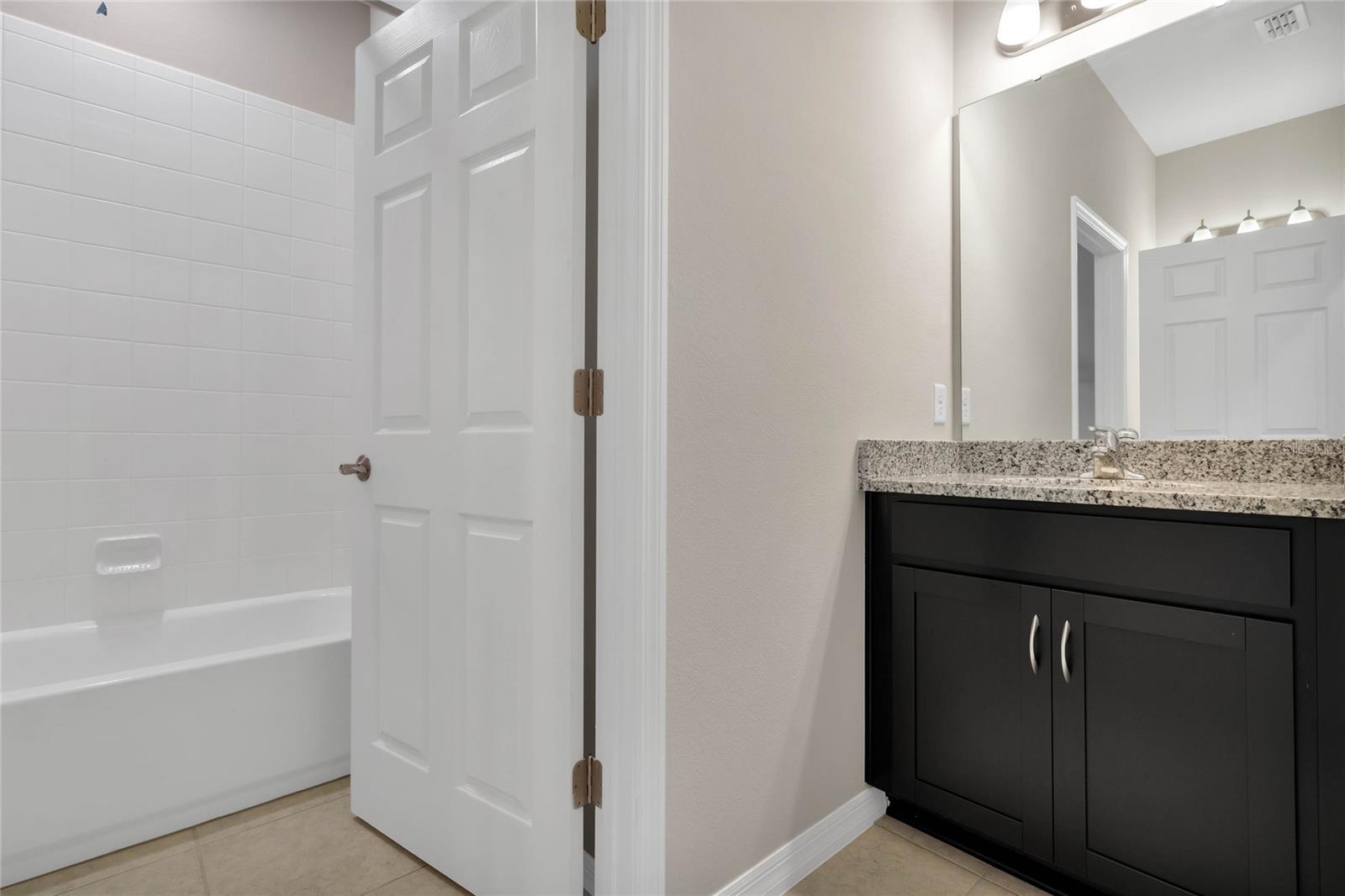1712 BLUE LAGOON CIR, MASCOTTE, FL, 34753