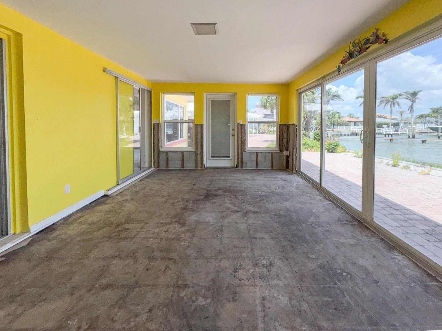 175 BATH CLUB BLVD N, NORTH REDINGTON BEACH, FL, 33708