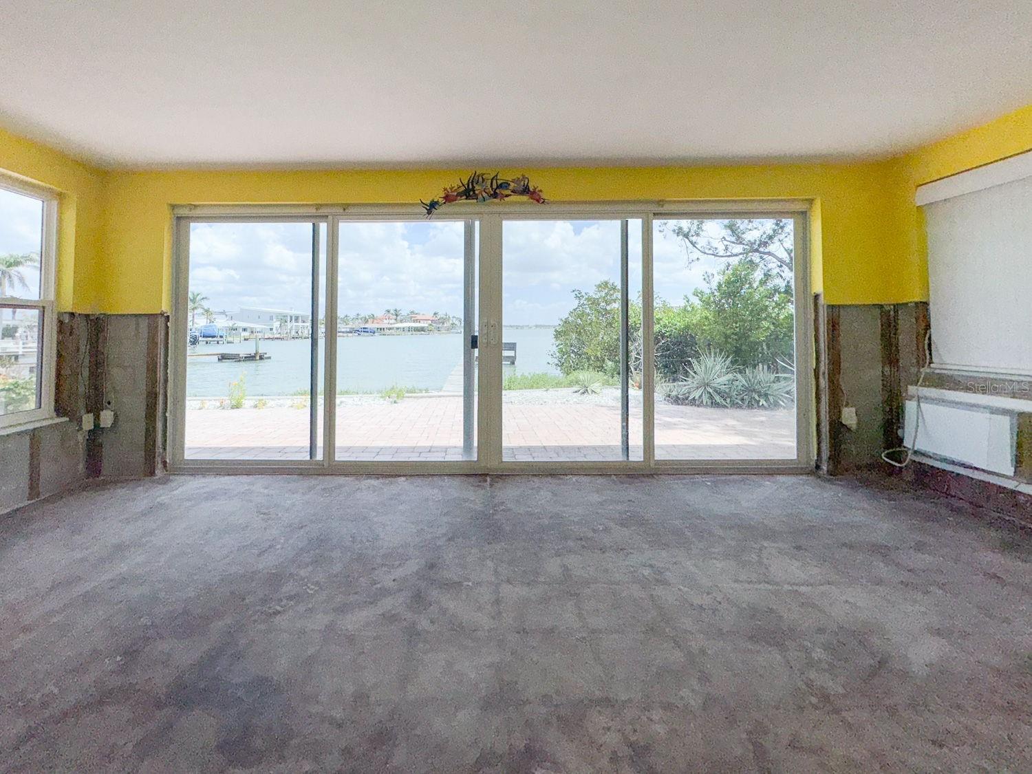 175 BATH CLUB BLVD N, NORTH REDINGTON BEACH, FL, 33708