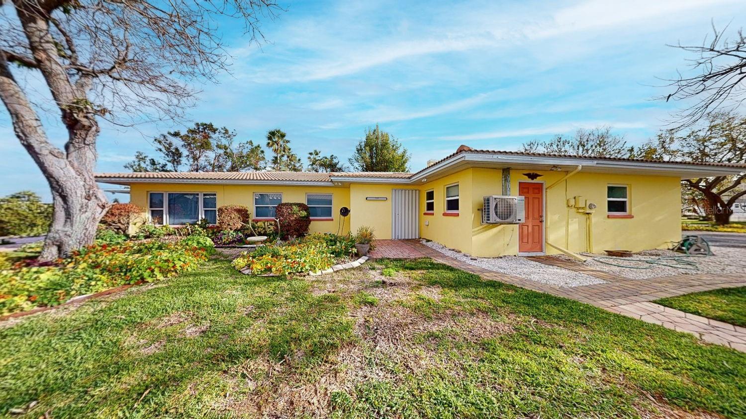 175 BATH CLUB BLVD N, NORTH REDINGTON BEACH, FL, 33708