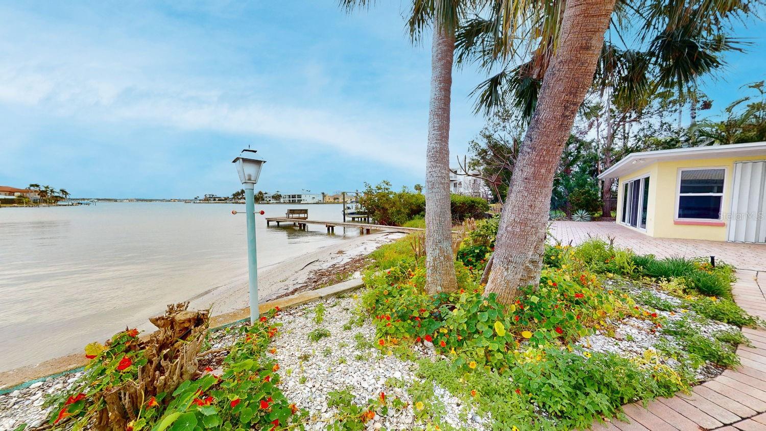 175 BATH CLUB BLVD N, NORTH REDINGTON BEACH, FL, 33708