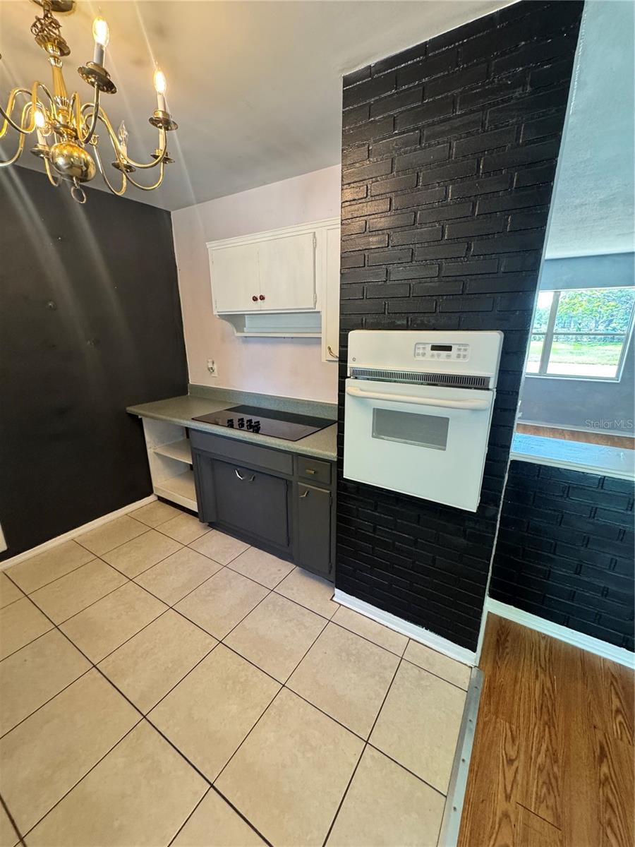 361 DOLPHIN AVE SE, ST PETERSBURG, FL, 33705